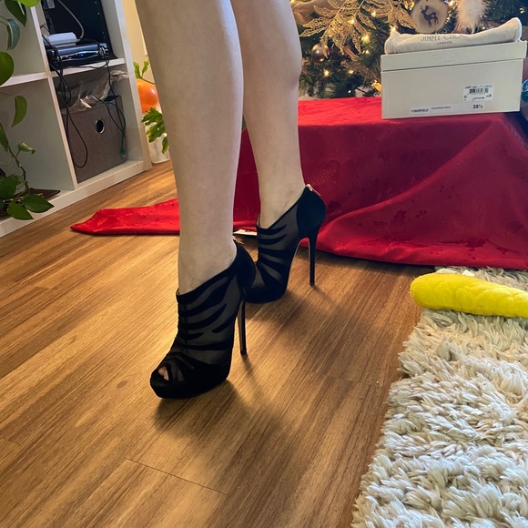 Jimmy Choo - Picture 11 of 12